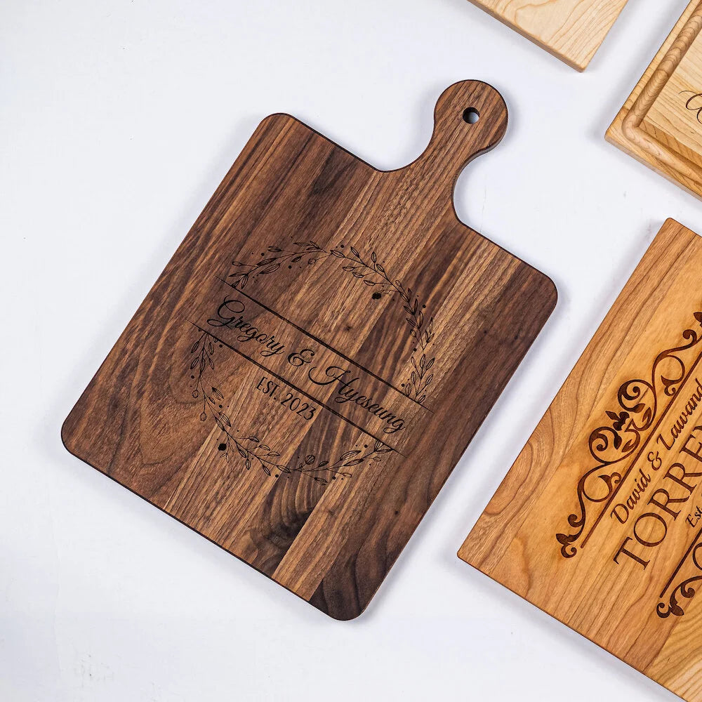 http://vivaworkshop.com/cdn/shop/collections/handcrafted-gift-cutting-board-collection.webp?v=1679351003