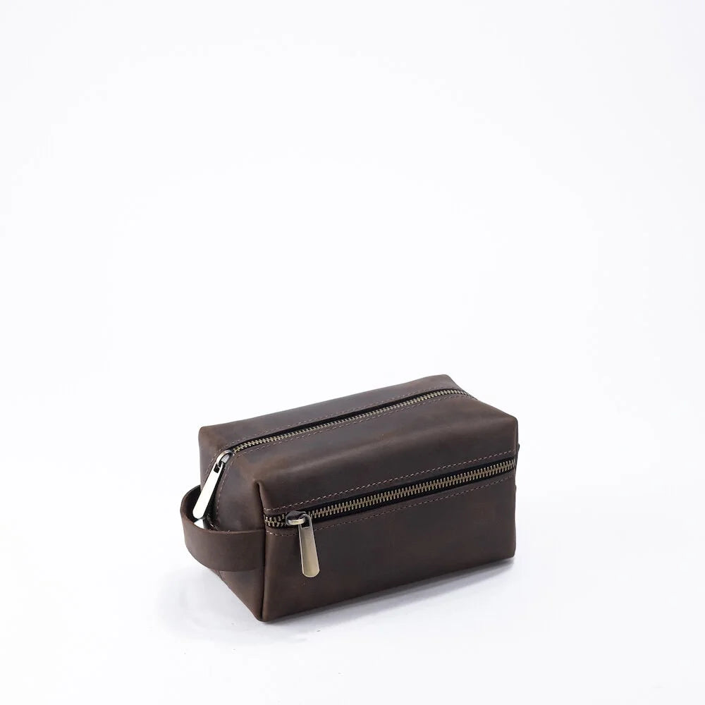 Full-Grain Leather Toiletry Bag with Pocket