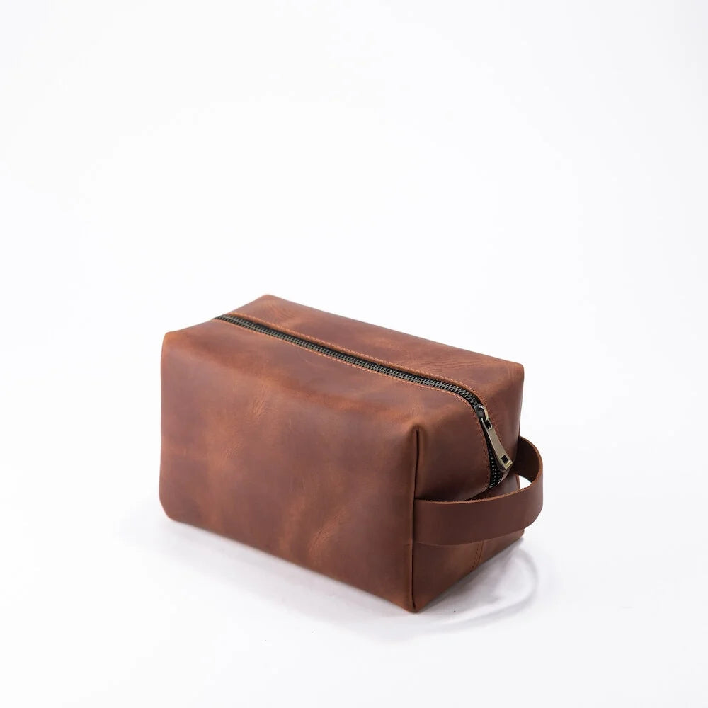 Full-Grain Leather Toiletry Bag with Pocket