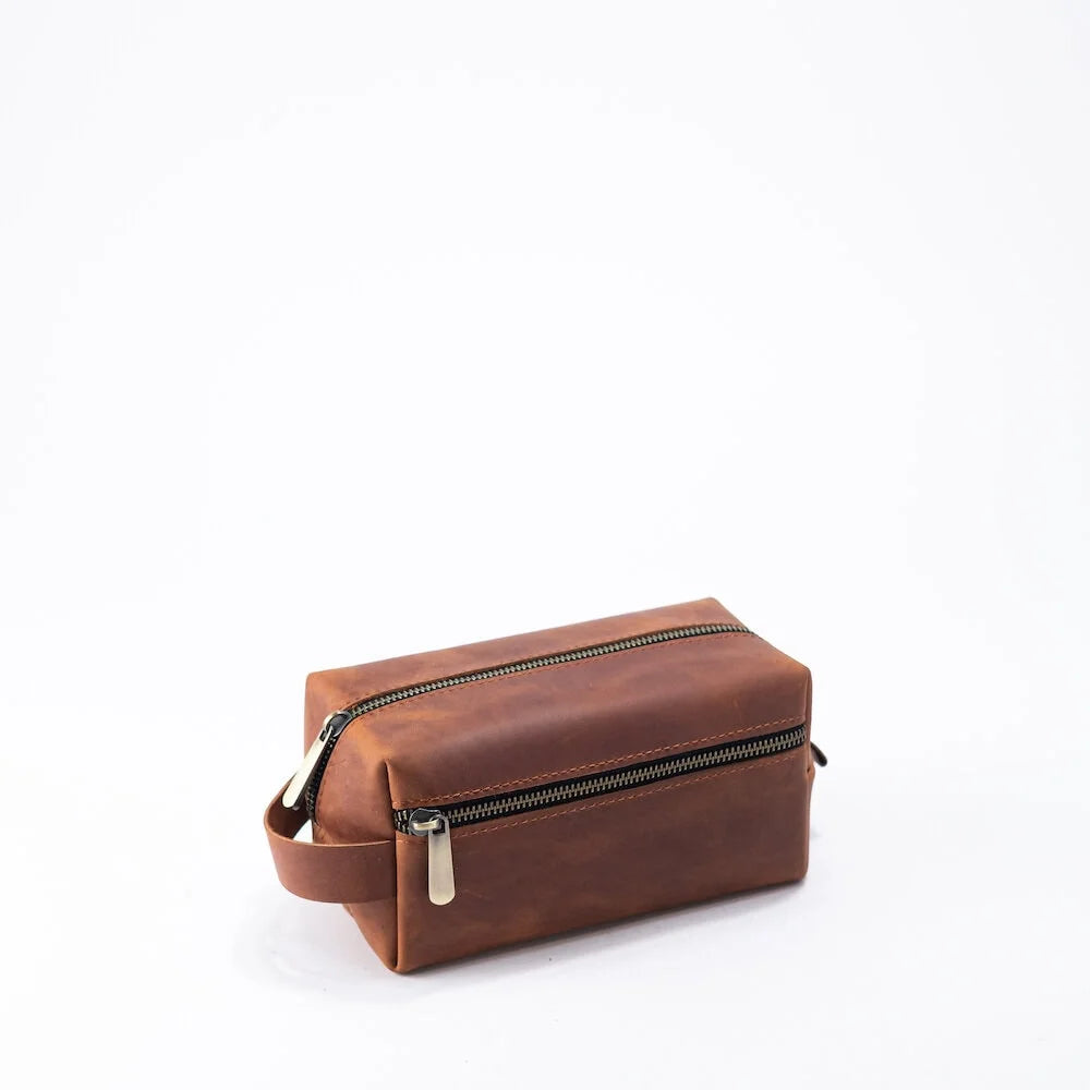 Full-Grain Leather Toiletry Bag with Pocket