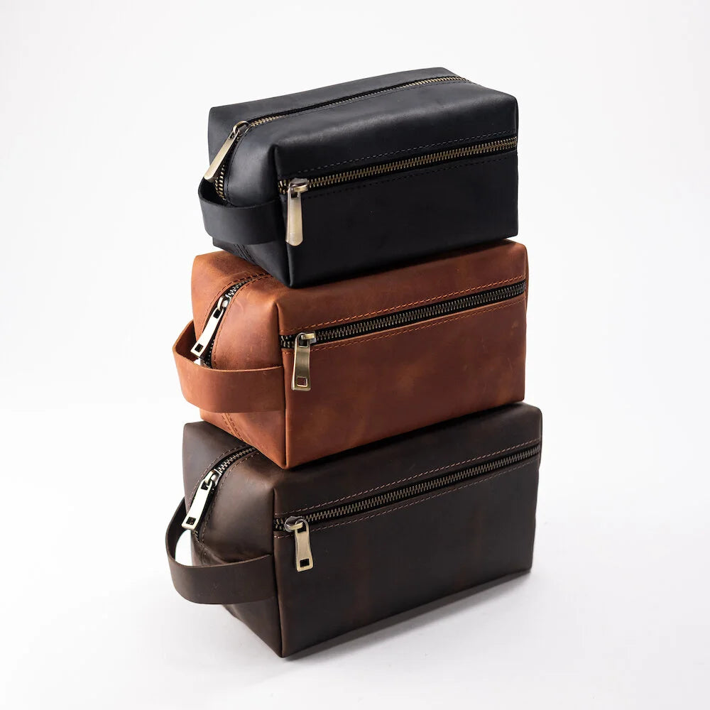 Full-Grain Leather Toiletry Bag with Pocket